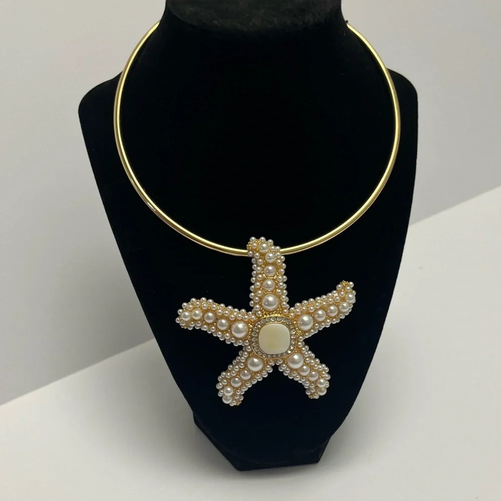 NWT ⚜️🌟⚜️ Piper K Gorgeous glass pearl Starfish Pendant Necklace - Picture 9 of 14
